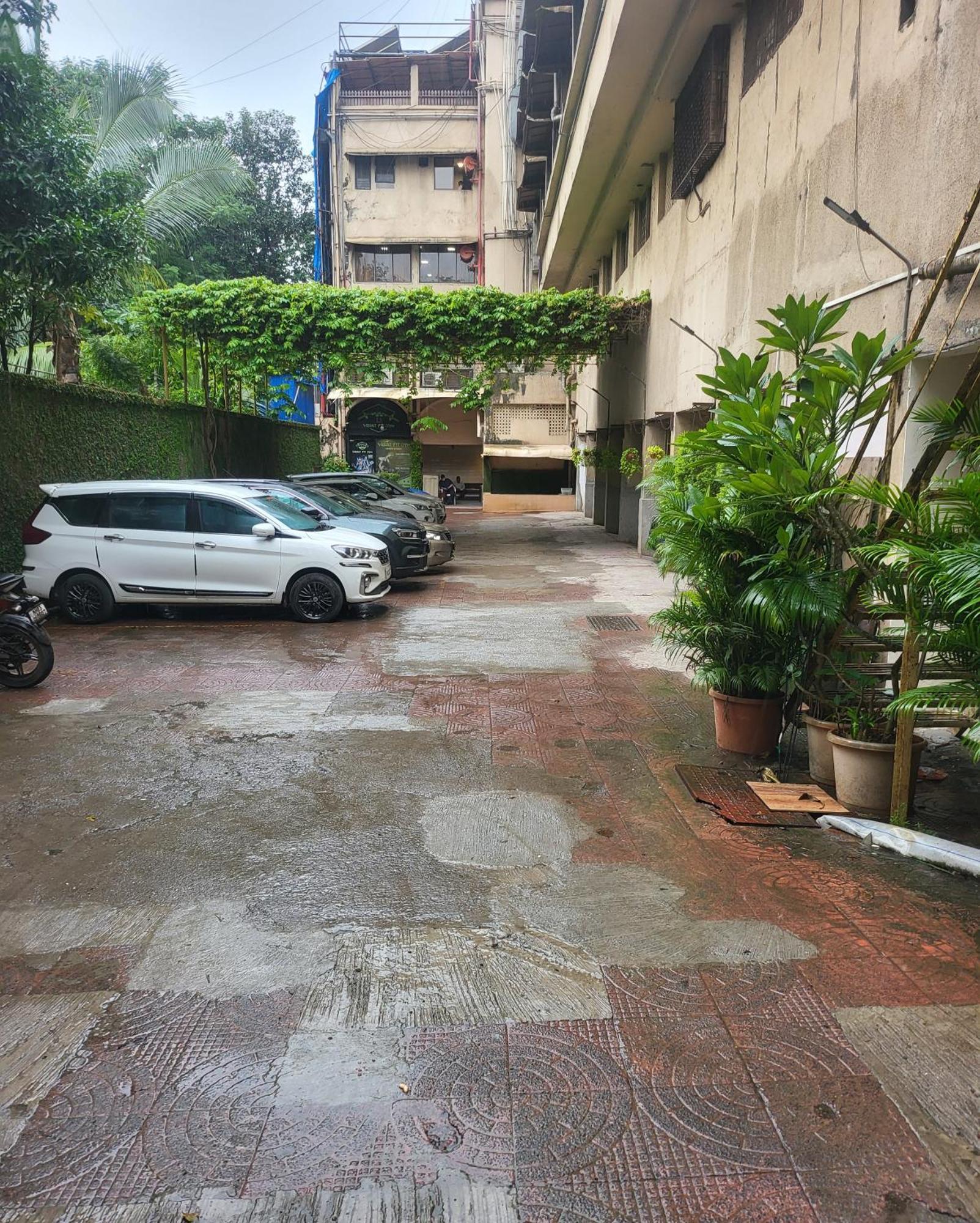 Hotel Maharana Inn Chembur Mumbai Ngoại thất bức ảnh